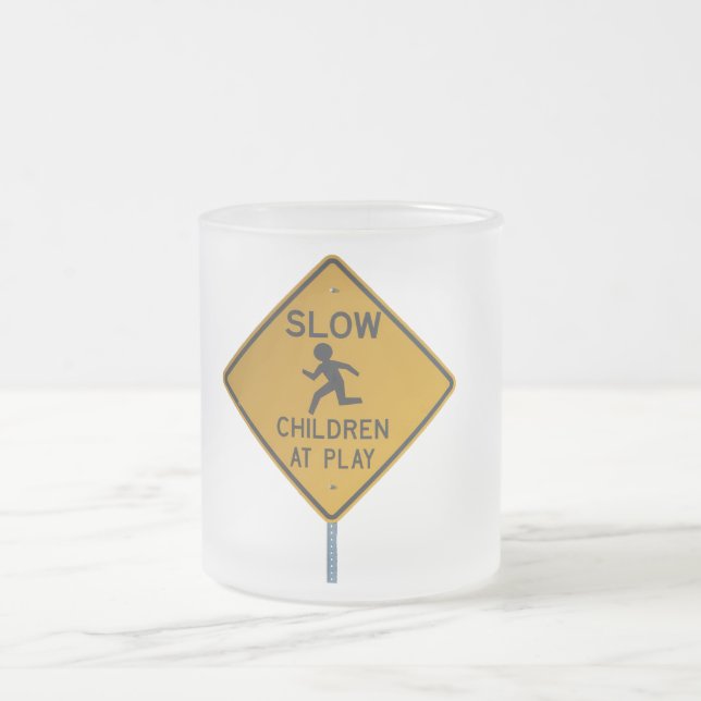 CANECA DE CAFÉ VIDRO JATEADO CRIANÇAS NO JOGO (Centro)