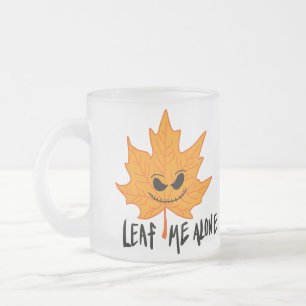 Caneca De Café Vidro Jateado Deixem-me sozinho no outono cair na mama do crânio