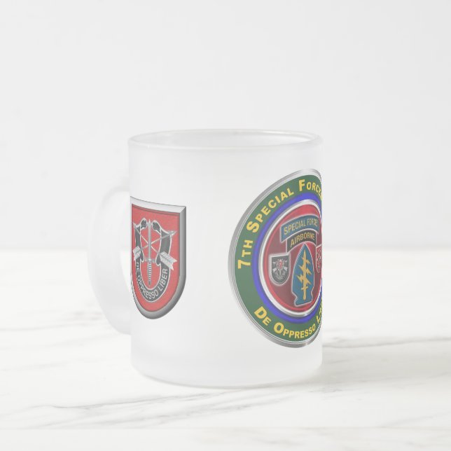 Caneca De Café Vidro Jateado Grupo de Forças Especiais de 7  (Frente Esquerda)