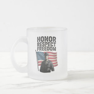 Caneca De Café Vidro Jateado Honrando Heroes Veteran Day Design Patriótico