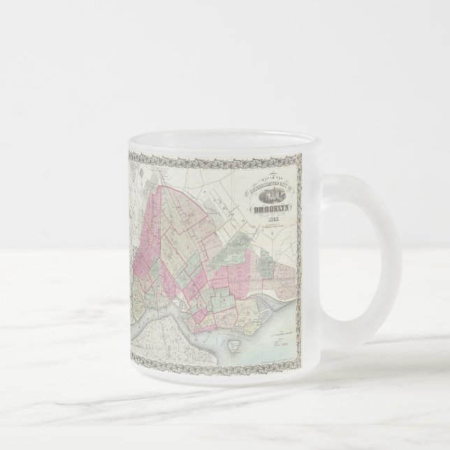 Caneca De Café Vidro Jateado Mapa Antigo do Brooklyn (1868) (Direita)