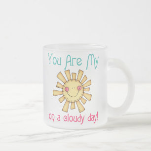 Caneca De Café Vidro Jateado Sol brilhando no dia nublado
