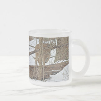 Caneca De Café Vidro Jateado Whitetail Deer Em Neve