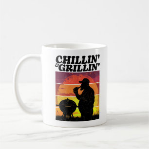 Caneca De Café Vintage Chillin’ & Grillin’ em Distância