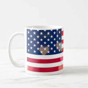 Caneca De Café Vintage Patriotic USA Flag com corações coloridos