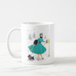 Caneca De Café Vintage Retro Christmas Woman com Scotty Dog<br><div class="desc">Bonita Vintage,  traficante de Natal com uma caneca de Natal de Cachorro Scotty. Perfeito para um presente de Natal único e adorável para a família e os amigos para a temporada de férias. Escolha entre diferentes estilos de canecas.</div>