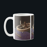 Caneca De Café Vintage Science Fiction, Space Station with Planet<br><div class="desc">Ilustração vinda do espaço exterior futurista e planetas Science Fiction imagem apresentando uma estação espacial orbitando um planeta com foguetes voando ao redor no espaço sideral. Um 50 de quadrinhos retrô clássico e design de ficção científica de transporte.</div>