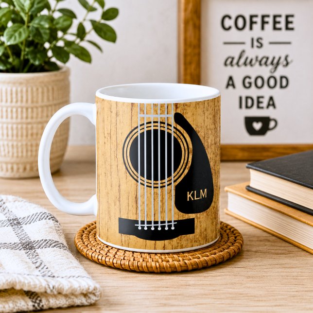 Caneca De Café Violão Acústico de Madeira Envelhecida Monograma (Criador carregado)