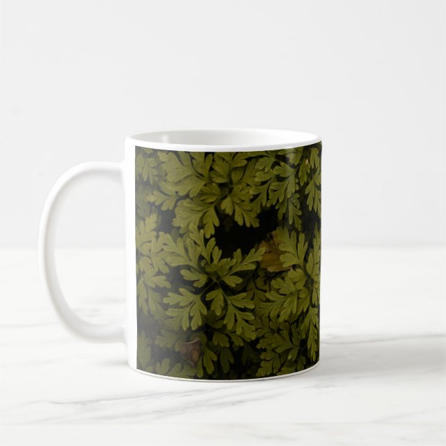 Caneca De Café Vista aérea de plantas com folhas verdes (Esquerda)
