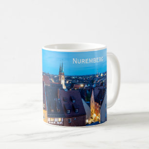 Caneca De Café Vista da cidade antiga de Nuremberga à noite