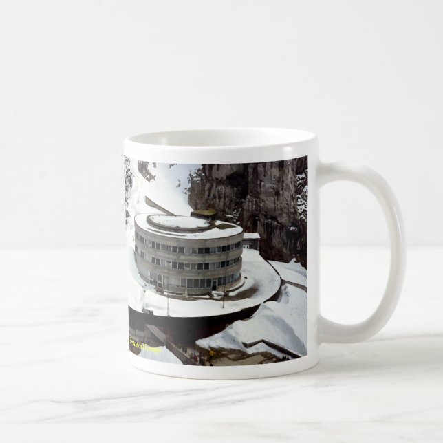 Caneca De Café Vista da cimeira, Mt. Pilatus, suiça Europa (Direita)
