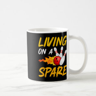 Caneca De Café Vivendo Em Boliches Sobressalentes No Jogador De B