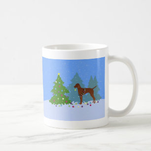 Caneca De Café Vizsla Decorando uma Árvore de Natal na Floresta