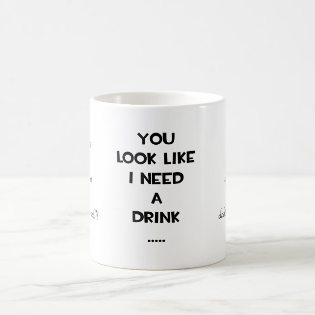 Caneca De Café Você olha como eu preciso um meme engraçado das (Centro)