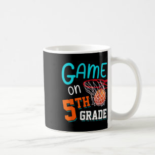 Caneca De Café Voltar Ao Jogo Da Escola No Grau De 5 Ki