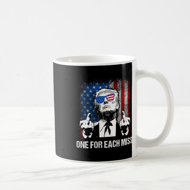 Caneca De Café (Voltar) Trump Um Para Cada Voto De Camisa De Tumm (Direita)