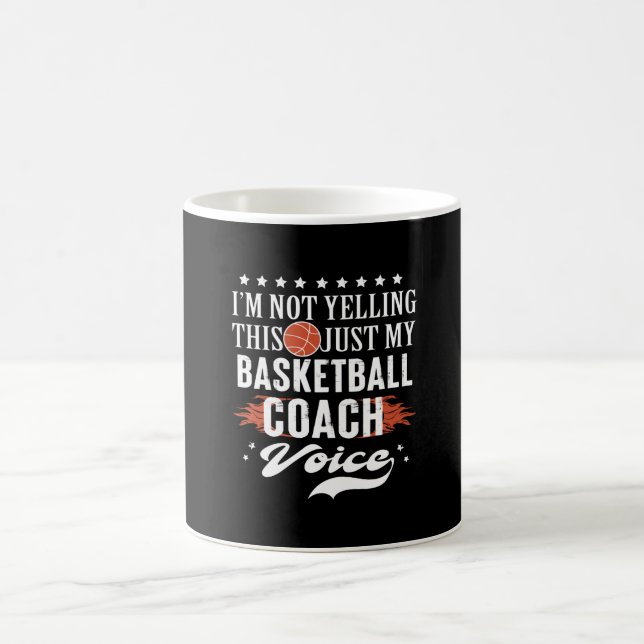 Caneca De Café voz do treinador de basquetebol| Não estou gritand (Centro)