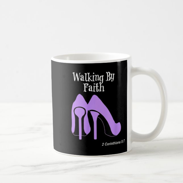 Caneca De Café Walk By Faith Graphic Christian Design With Purple (Direita)