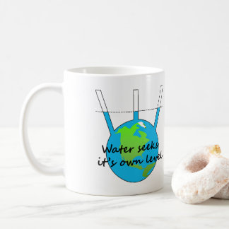 Caneca De Café Water seeks it's own level funny flat earther