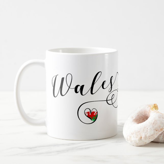 Caneca De Café Welsh Flag In Heart (País De Gales) (Com Donut)