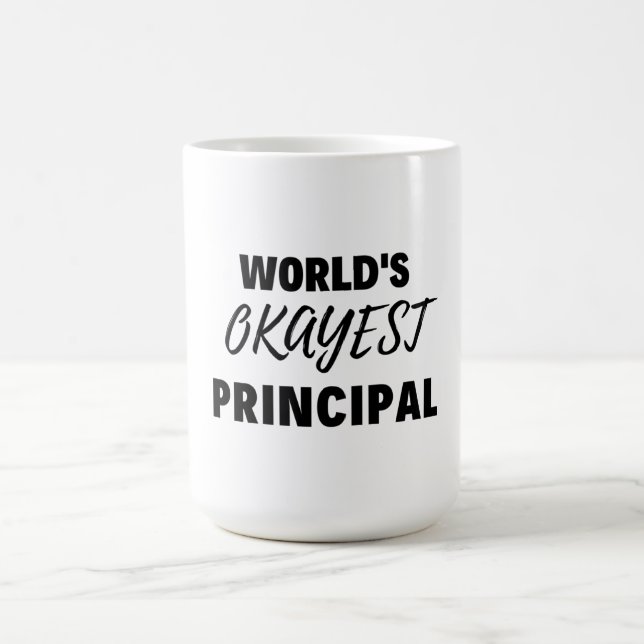 Caneca De Café World's Okayest Principal 2 (Centro)
