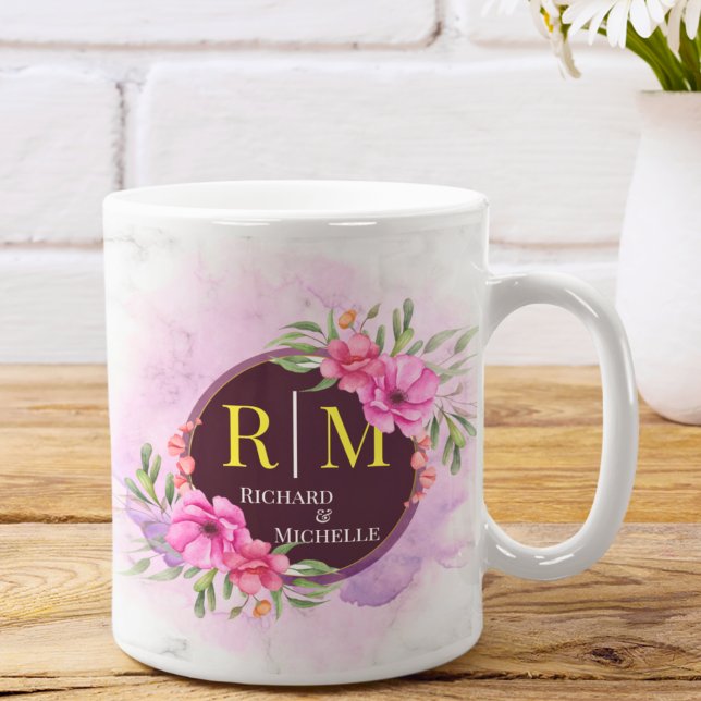 Caneca De Café Wreath Floral - Letra inicial Monograma - Nome Mar (Criador carregado)