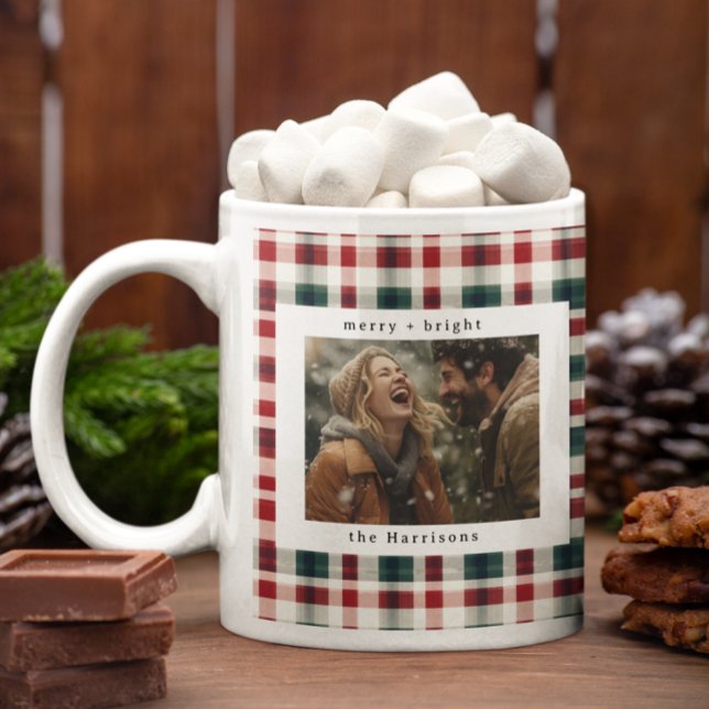 Caneca De Café Xmas Moderno de Xadrez Rústico com Foto e Monogram (Criador carregado)