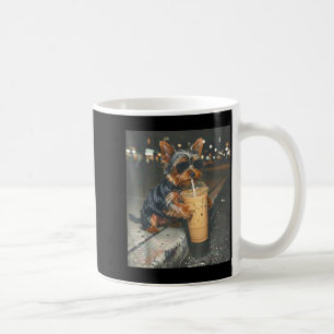 Caneca De Café Yorkie bebendo café gelado meme engraçado de anima