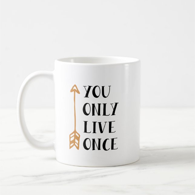 Caneca De Café You Only Live Once – YOLO Arrow Design for T-Shirt (Esquerda)