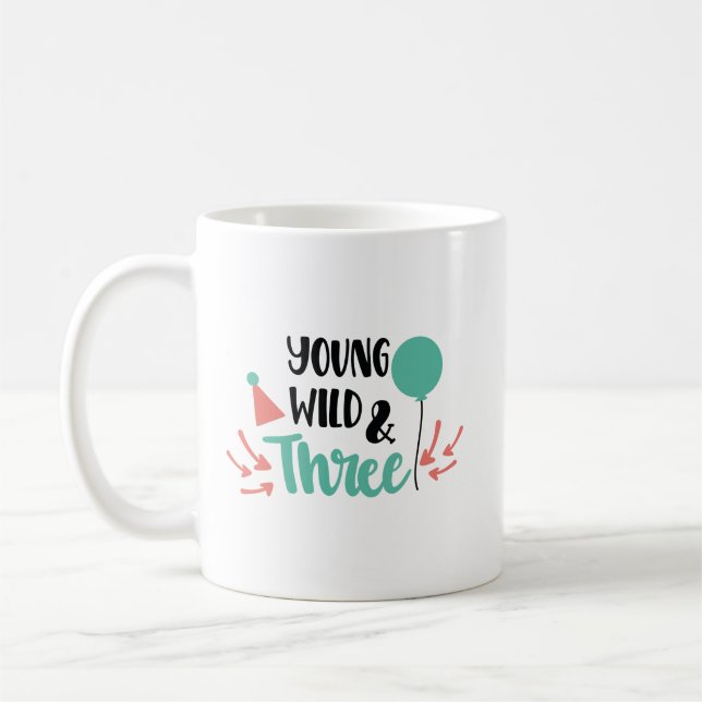 Caneca De Café Young, Wild & Three – Cute 3rd Birthday Design (Esquerda)