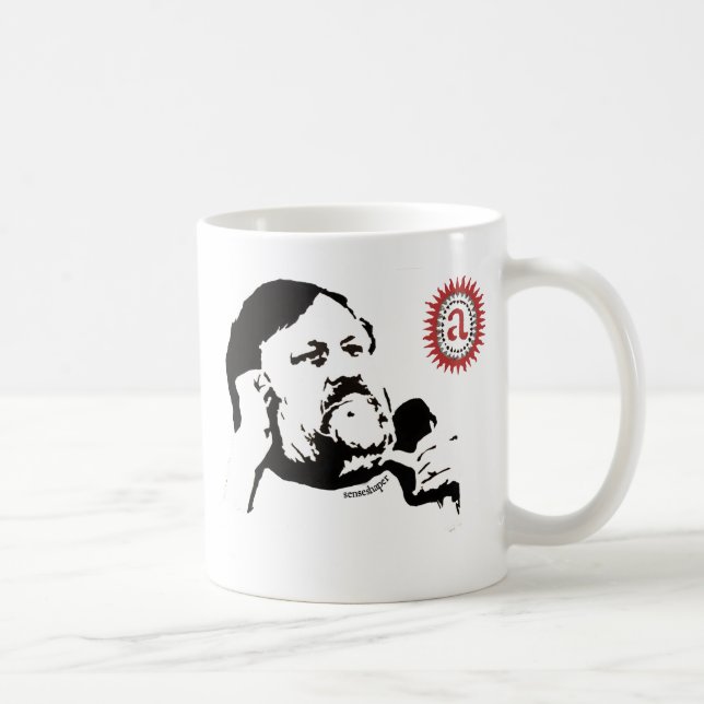 Caneca De Café Zizek que contempla o objet pequeno a: O t-shirt (Direita)