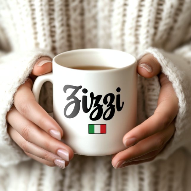 Caneca De Café Zizzi Italian Flag Mug (Woman's Hands holding Zizzi Italian Flag Mug. Affectionate nickname for Aunt or Uncle.)
