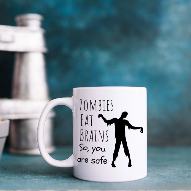 Caneca De Café Zumbis Engraçados Comem Cérebros (Criador carregado)
