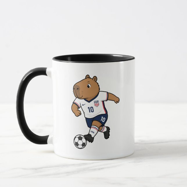 Caneca de Capivara de Futebol Fofa (Esquerda)