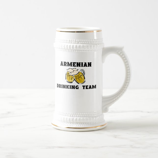 Caneca de cerveja arménia da equipe do bebendo (Direita)