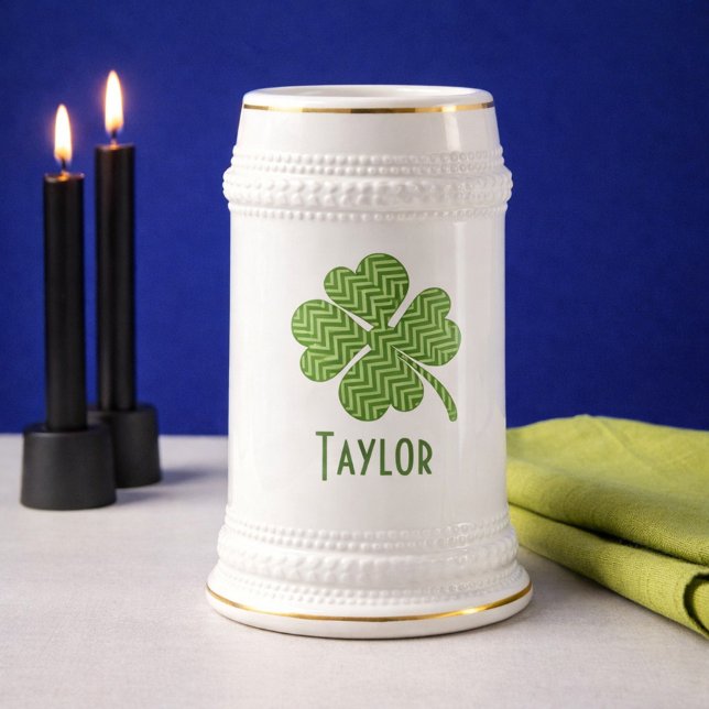 Caneca De Cerveja Chevron Four Leaf Clover (Criador carregado)