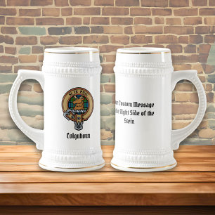 Caneca De Cerveja Clan Colquhoun Crest sobre Tartan