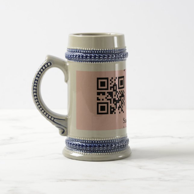 Caneca De Cerveja Código QR simples para chá de bebê com nome texto  (Esquerda)