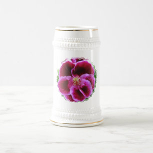 Caneca de cerveja cor-de-rosa da cerveja do amor