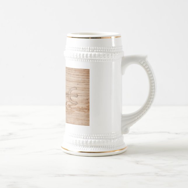 Caneca De Cerveja Corrida em madeira rachada (Direita)