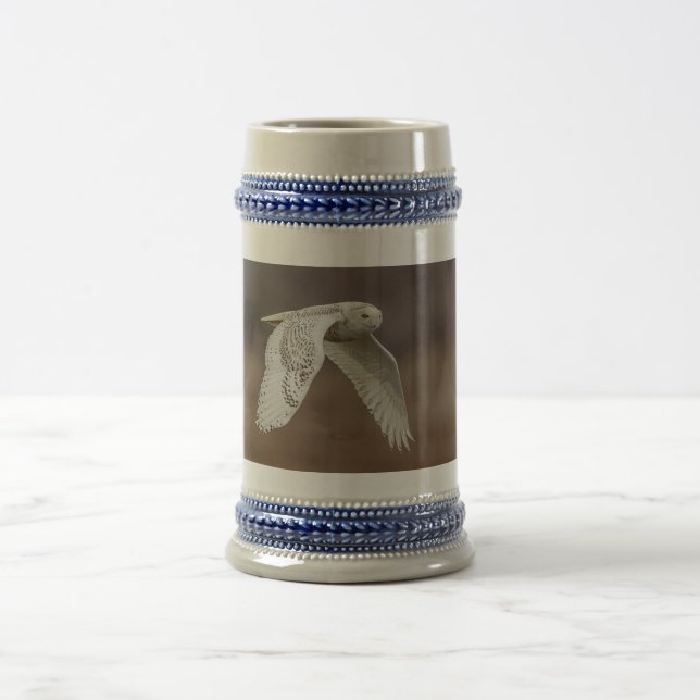 Caneca De Cerveja Coruja de neve em voo (Centro)