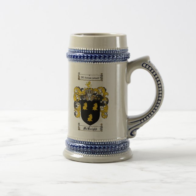 Caneca de cerveja da brasão de McKnight (Direita)