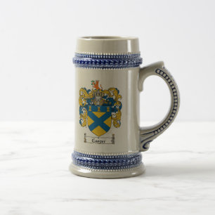 Caneca de cerveja da brasão do tanoeiro/crista