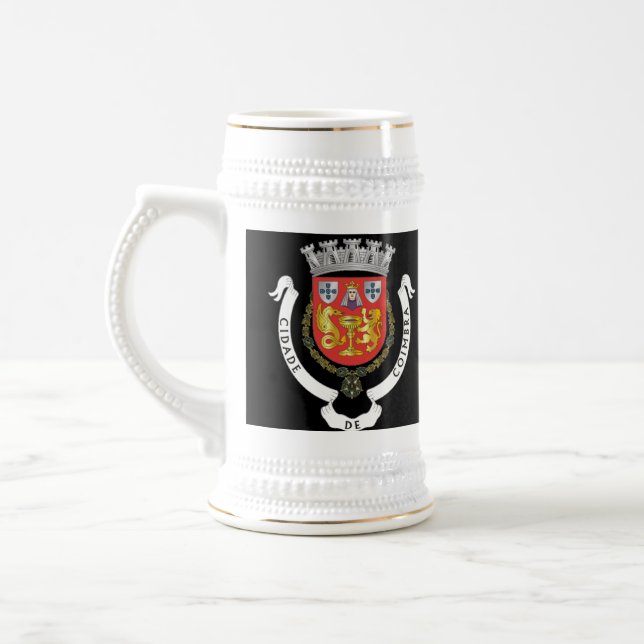 Caneca de cerveja da cerveja de Coimbra Portugal (Esquerda)