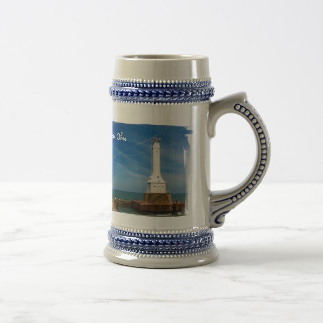 Caneca de cerveja da cerveja do farol de Huron (Direita)