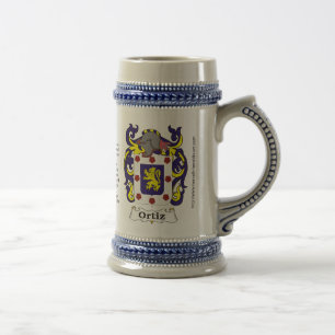 Caneca de cerveja da crista da família de Ortiz