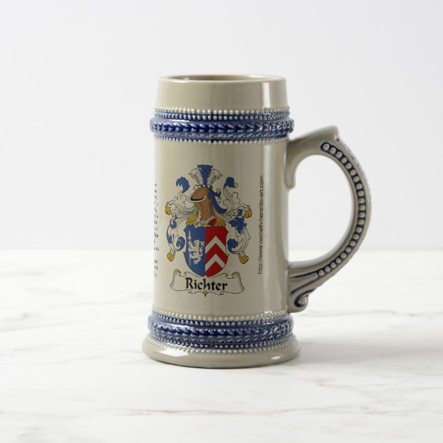 Caneca de cerveja da crista da família de Richter (Direita)