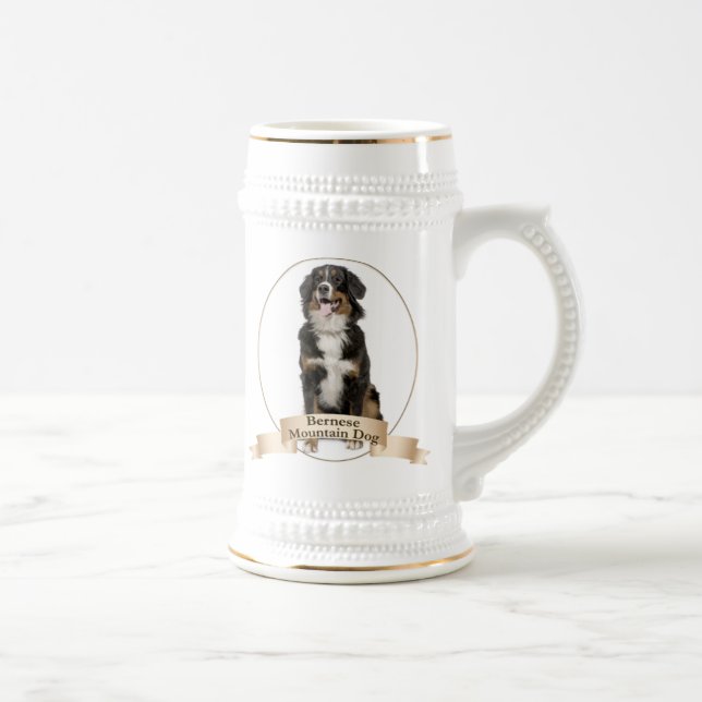 Caneca de cerveja do cão de Bernese Mt. (Direita)