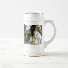 Caneca de cerveja do german shepherd