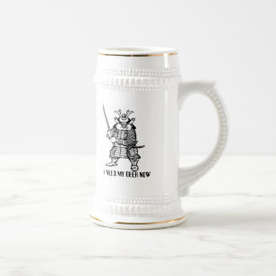 Caneca de cerveja engraçada do samurai